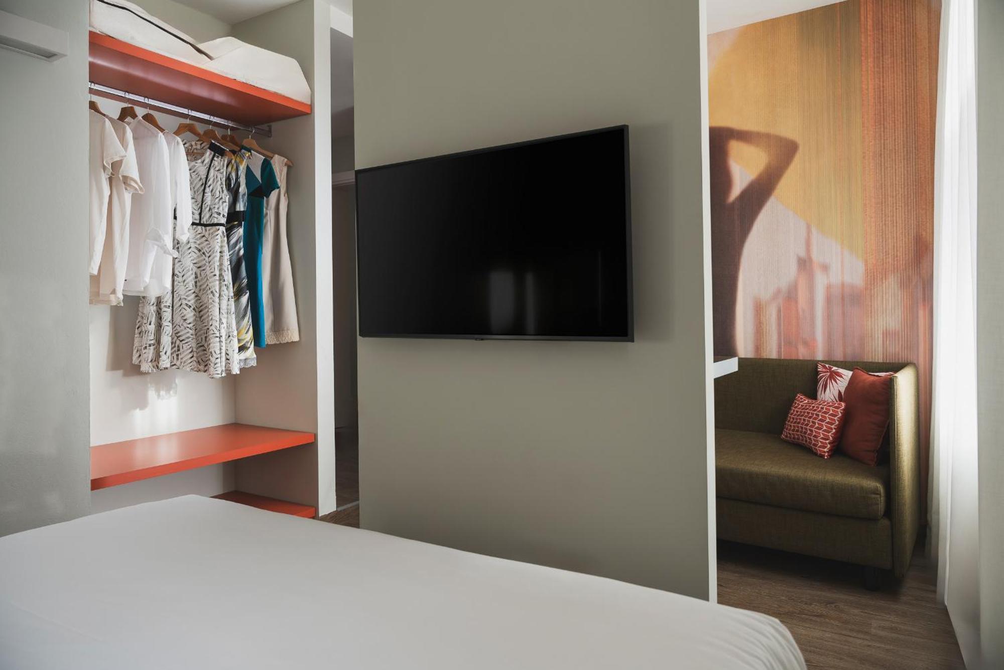 Deluxe Double Room Extra Bed